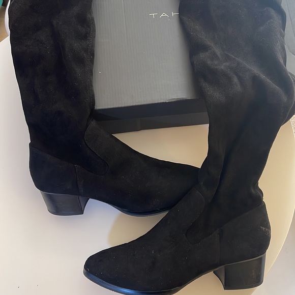 Tahari Women's Corbin Over The Knee Boots - Picture 5 of 8